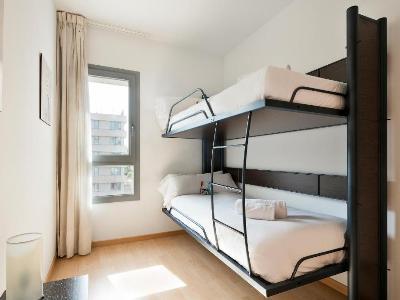 Airport Suites, Affiliated By Melia 2*