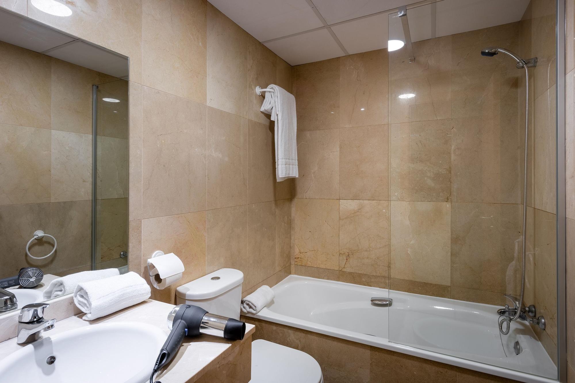 Airport Suites, Affiliated By Melia 2* Madryt